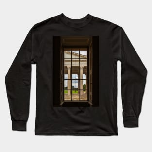 window view Long Sleeve T-Shirt